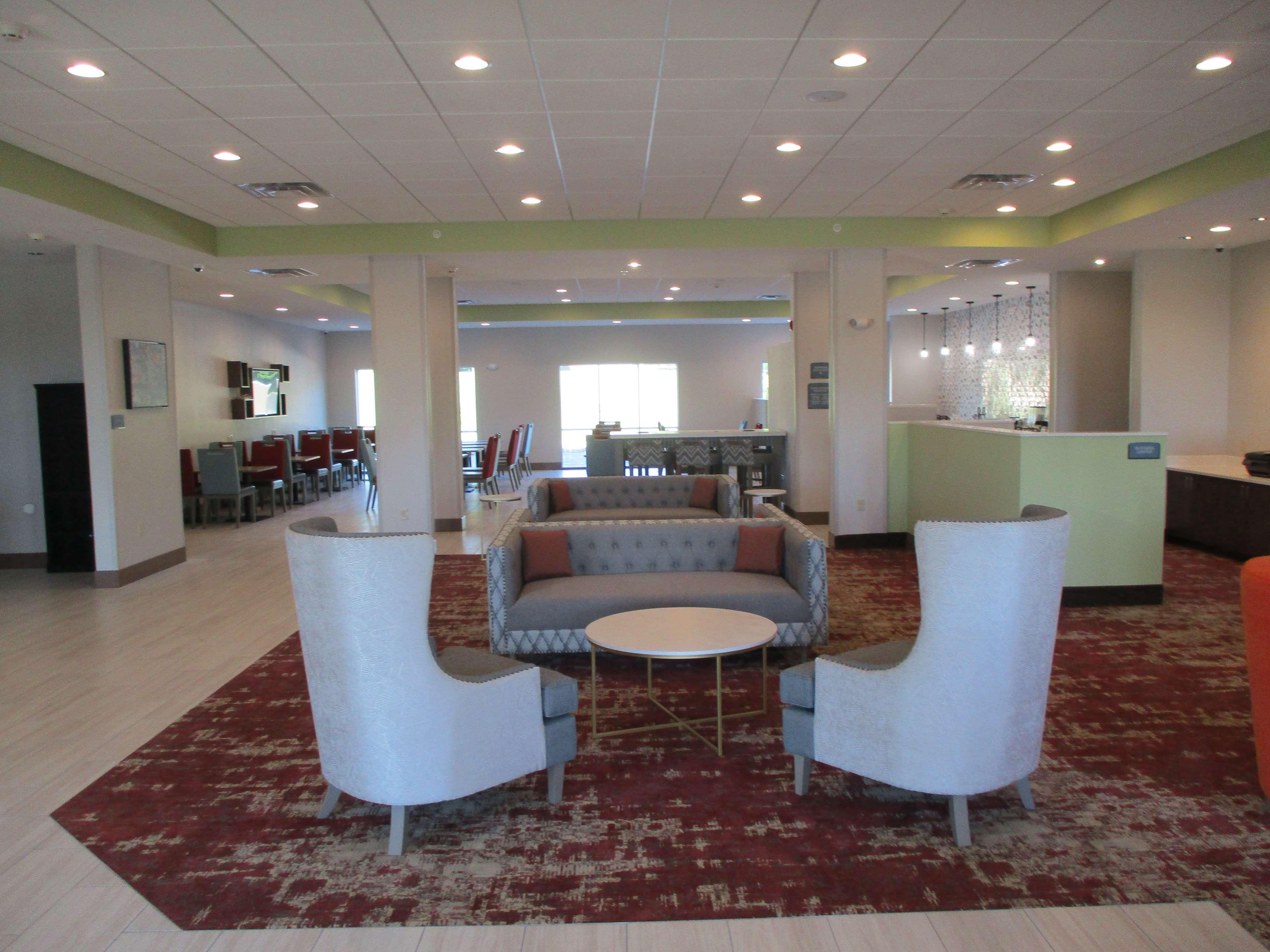 La Quinta Inn & Suites By Wyndham Jackson-Cape Girardeau Екстериор снимка