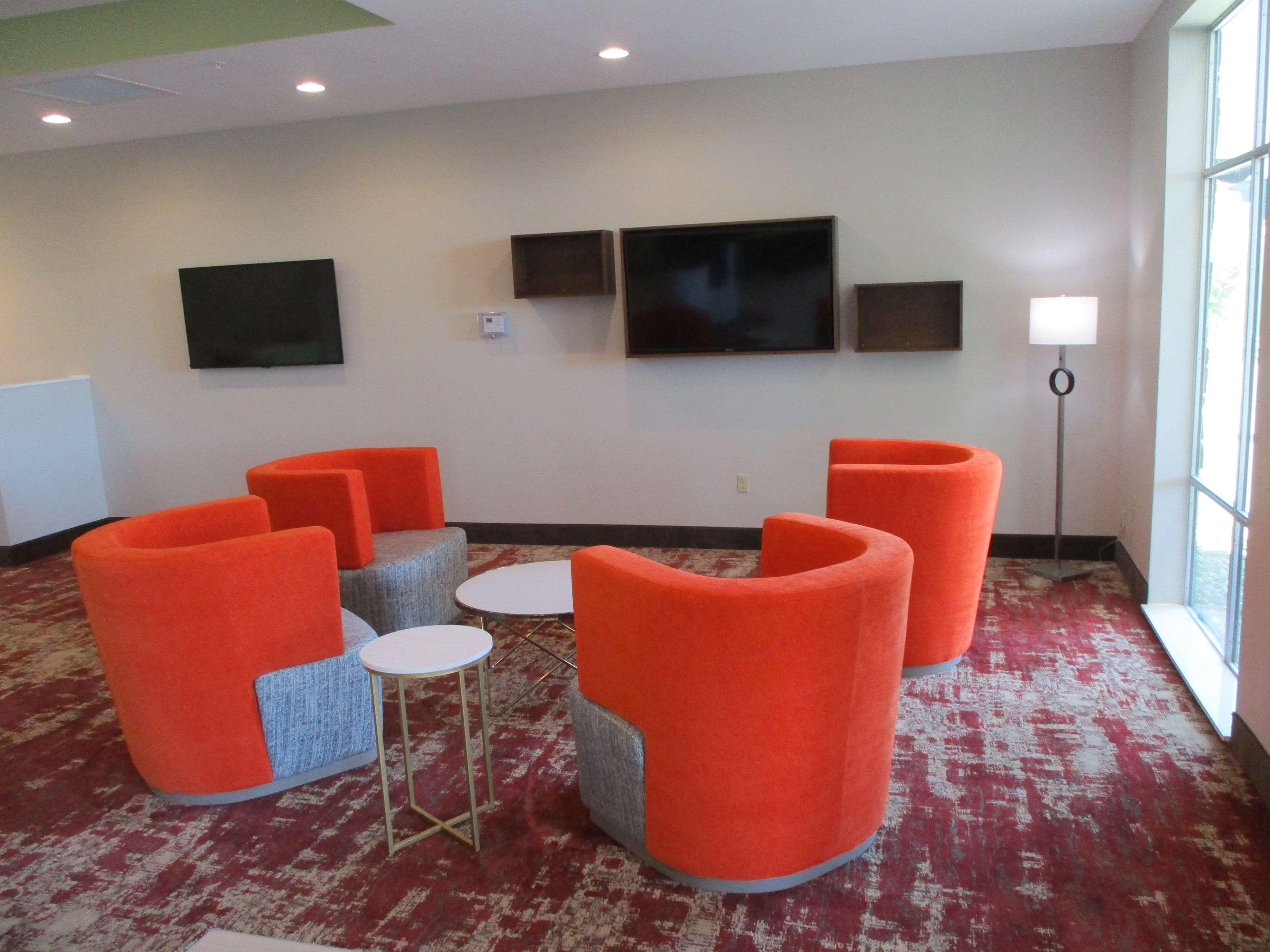La Quinta Inn & Suites By Wyndham Jackson-Cape Girardeau Екстериор снимка