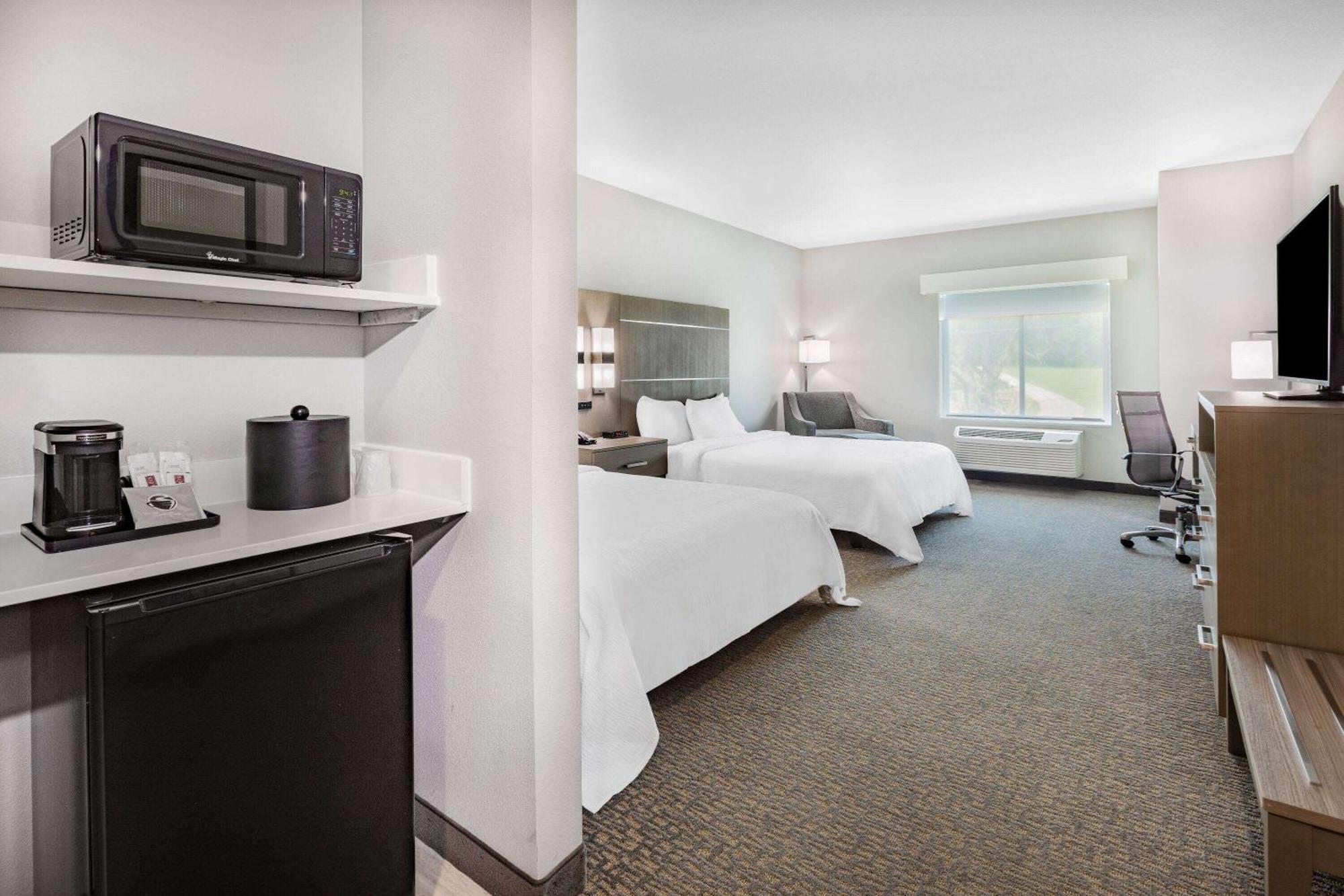La Quinta Inn & Suites By Wyndham Jackson-Cape Girardeau Екстериор снимка